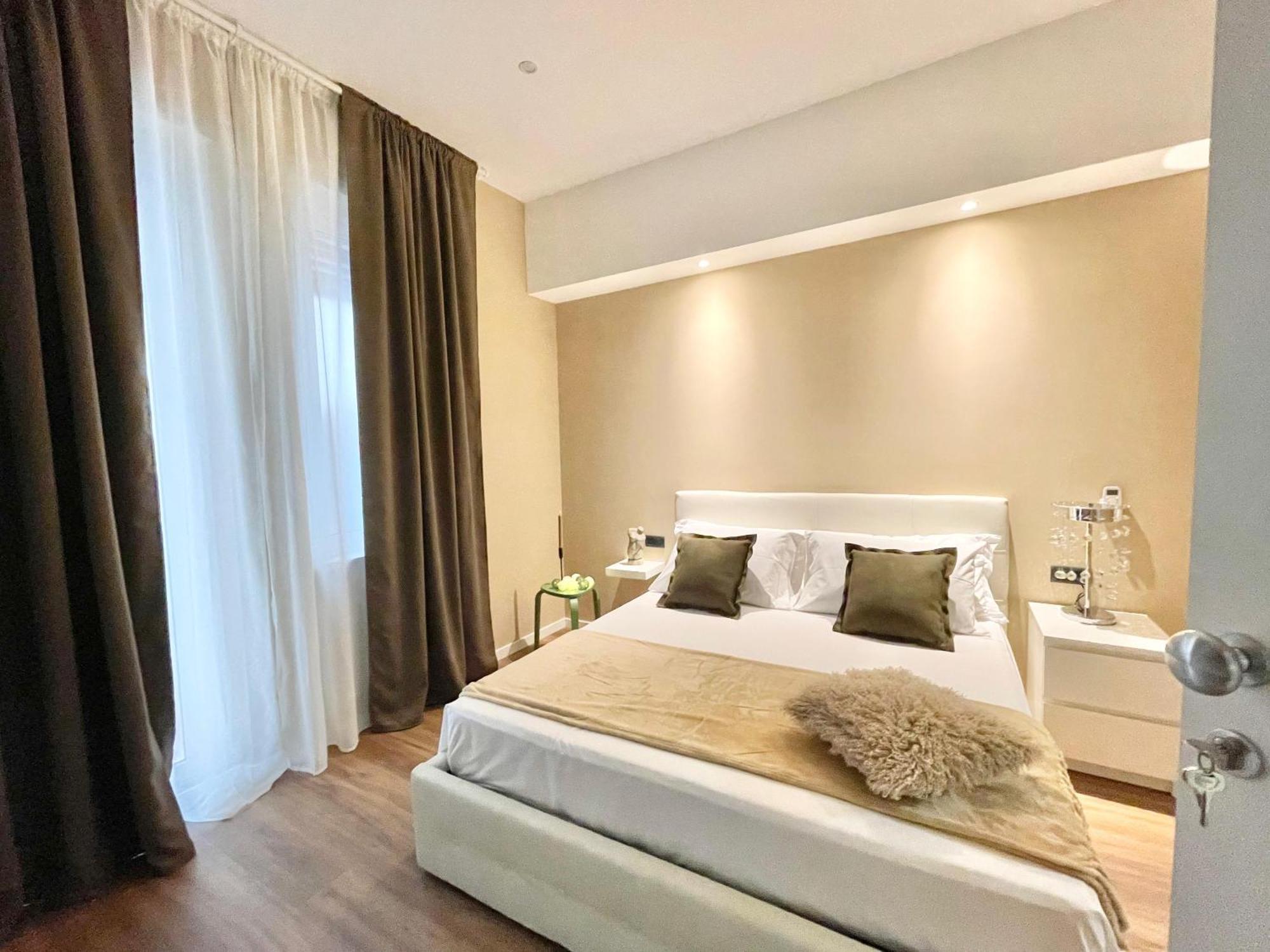 Regina Elena Rooms Pescara Esterno foto